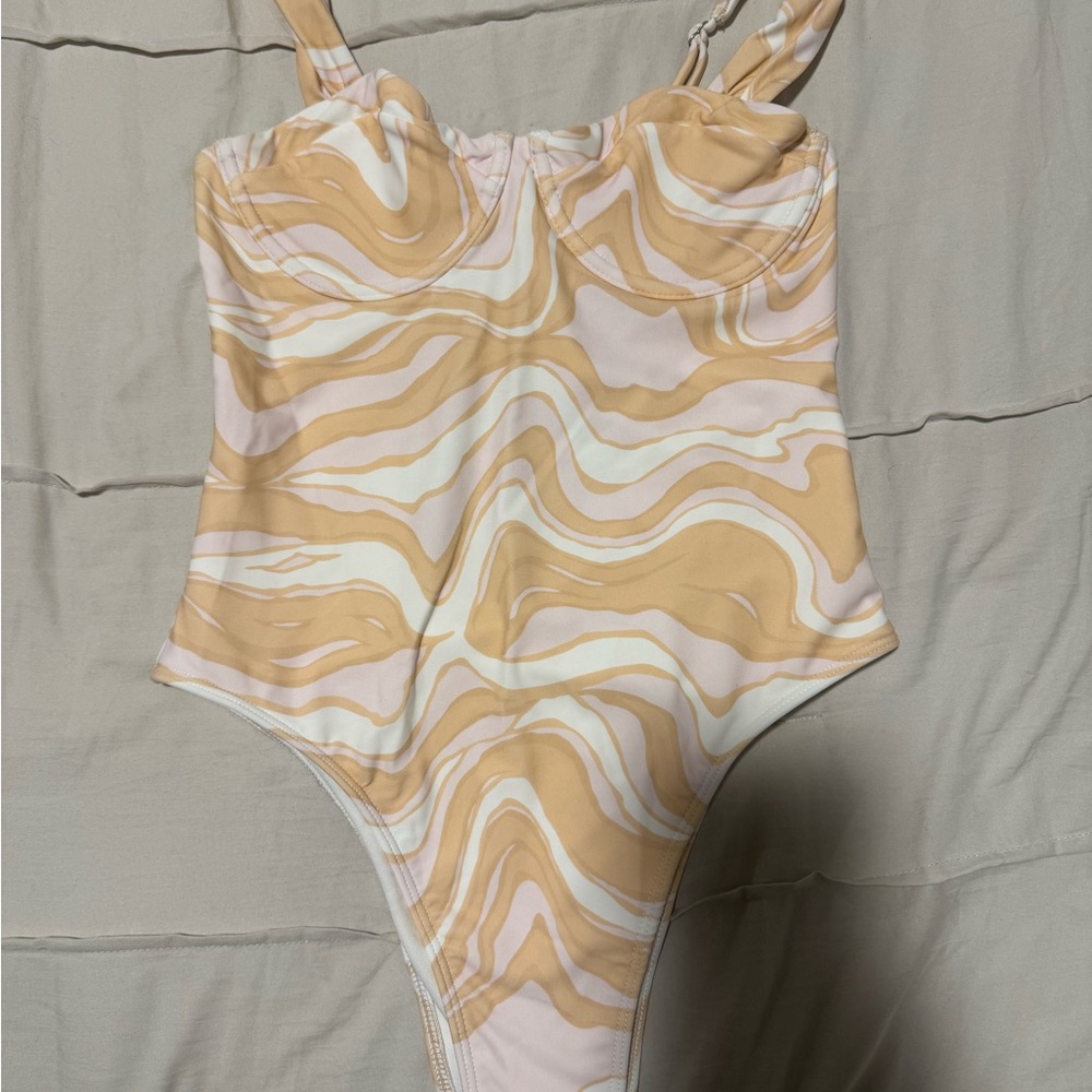 Abercrombie & Fitch pattern One-Piece Swimsuit